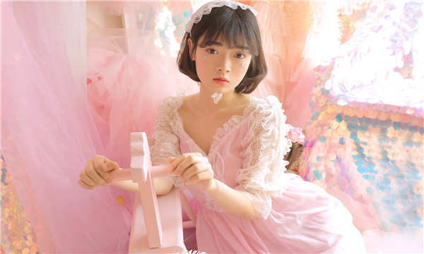 克井镇供卵试管代怀生子多少钱？这一直是很多不孕不育家庭关注的话题。在中国，不孕不育的发生率越来越高，根据《中国不孕不育现状调研报告》显示，育龄夫妇的不孕不育率从20年前的3%增长至现在的12.5%-18.2%，患者人数高达6000万以上。在这样的背景下，许多家庭通过供卵试管来实现自己的生育梦想。那么，供卵试管代怀生子的费用到底是多少呢？